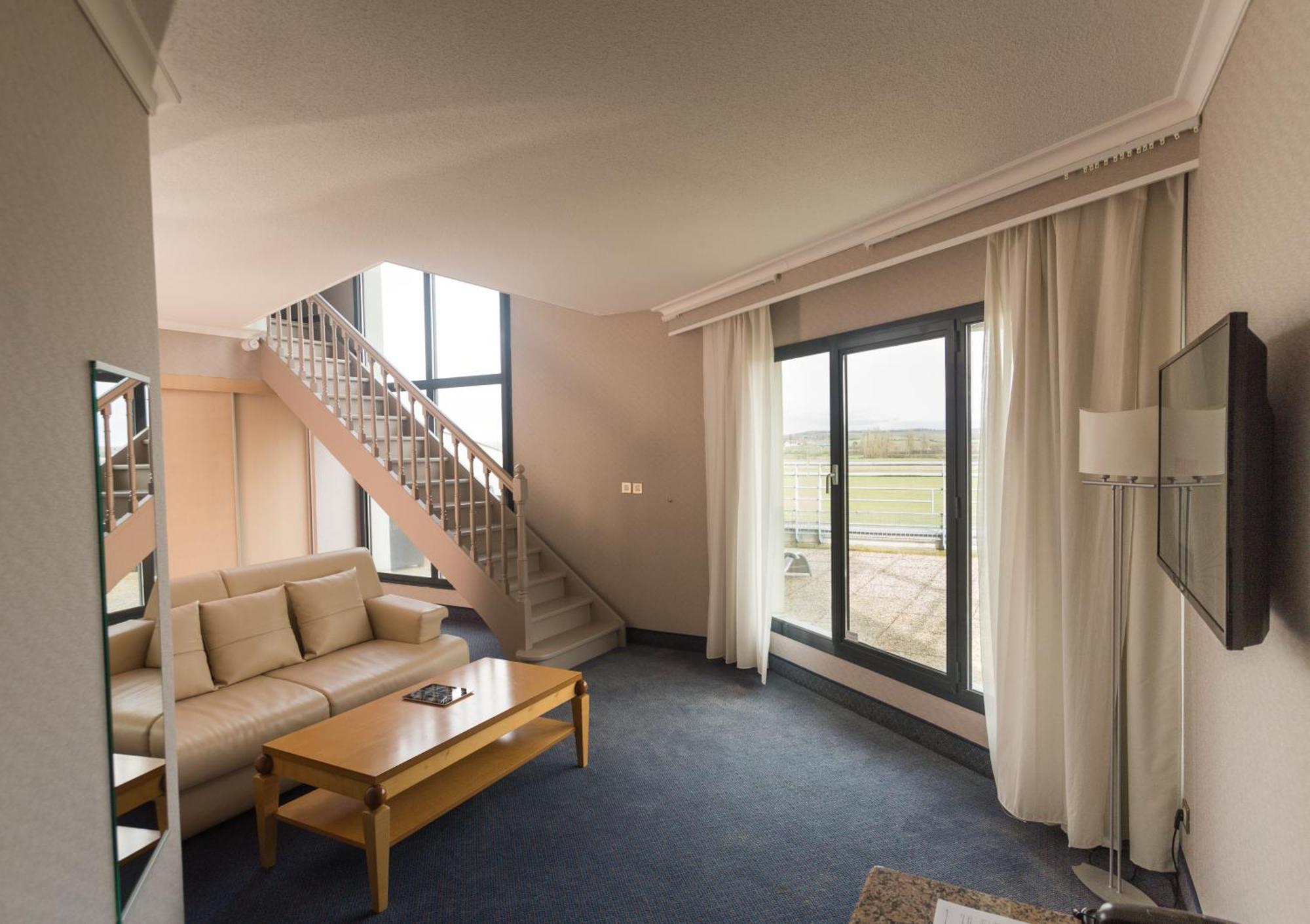 Le Paddock Hotel